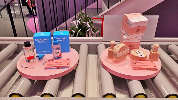 체험에서 정보까지 자연스럽게 이어지던 전시 방식이 인상적이다