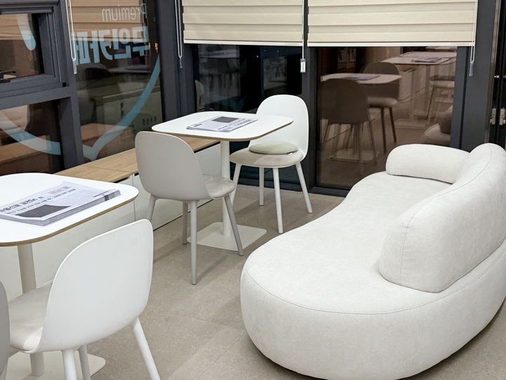 혼자 또는 둘이서 오기에 너무 좋은 공간.