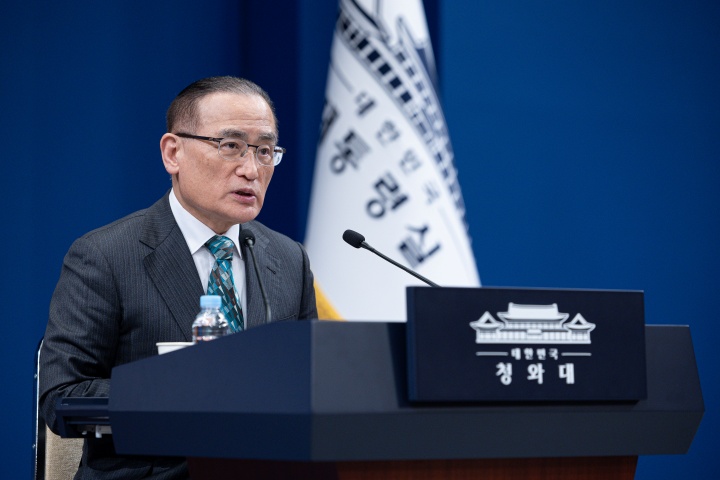 위성락 국가안보실장이 24일 청와대 춘추관에서 미국·캐나다·일본 방문 관련 브리핑을 하고 있다.(ⓒ뉴스1, 무단 전재-재배포 금지)