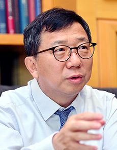 이원덕 국민대 일본학과 교수