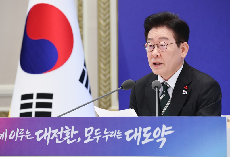 이재명 대통령이 21일 청와대 영빈관에서 열린 신년 기자회견에서 발언을 하고 있다. 2026.1.21 (ⓒ뉴스1, 무단 전재-재배포 금지)