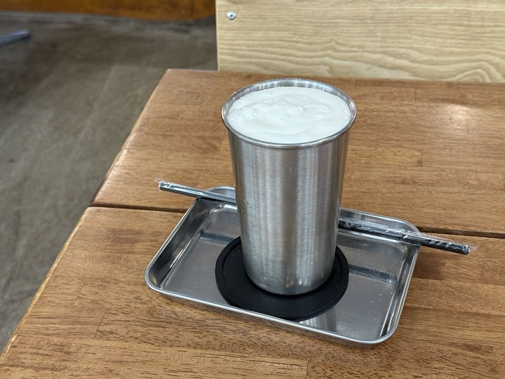 커피 한 잔으로 그려보는 반려동물 동반출입의 미래