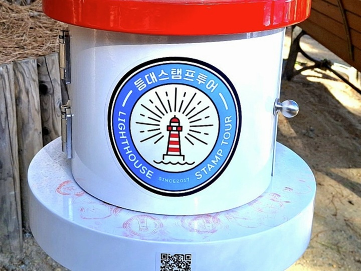 각 스탬프 투어 장소에는 스탬프 공간이 마련되어 있다.