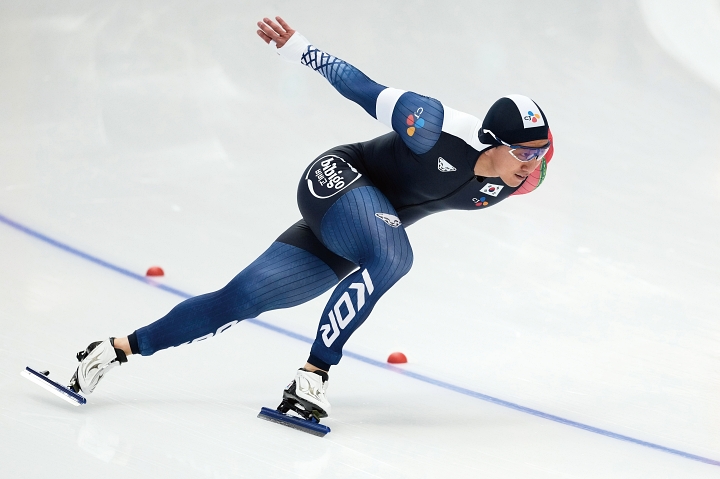 김준호는 2월 15일 스피드스케이팅 남자 500m에 출전해 메달을 향한 질주에 나선다.