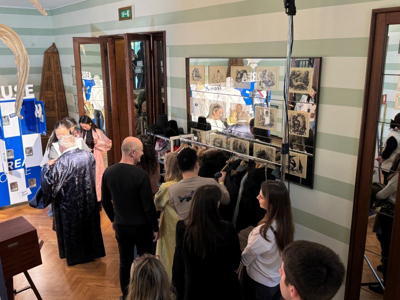 코리아 하우스의 가장 첫 번째 메인 장소인 팀 코리아 존. 이곳에서부터 사진을 찍기 위해 긴 줄을 서 기다리는 방문객을 마주할 수 있었다.