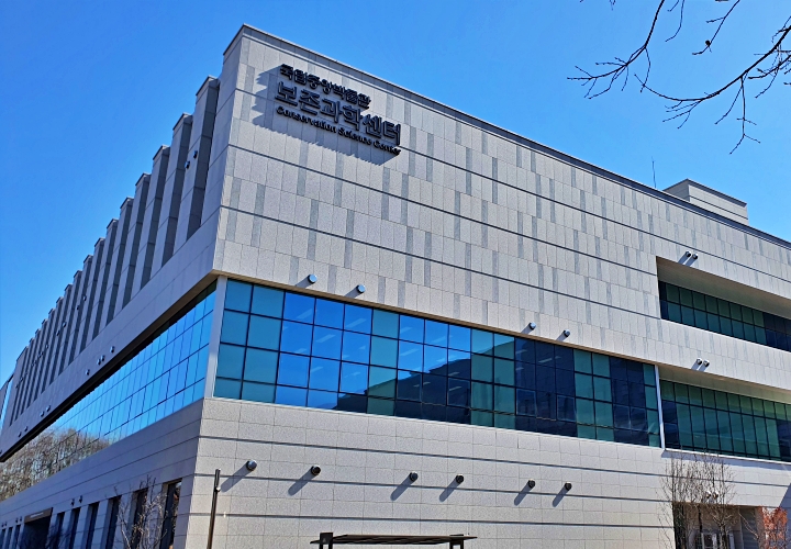 보존과학센터가 축적된 기술과 데이터를 연결하는 허브로 성장해, 소중한 유산을 다음 세대에 온전히 건네는 기반이 되길 기대한다.