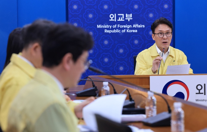 김민석 국무총리가 3일 서울 종로구 외교부 청사에서 열린 중동상황 관련 재외공관장 회의에서 모두발언을 하고 있다. 2026.3.3. (ⓒ뉴스1, 무단 전재-재배포 금지)