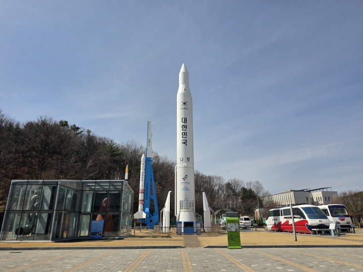 우주 강국의 꿈, 나로호.