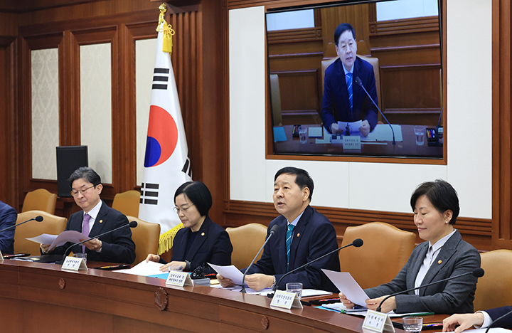 구윤철 부총리 겸 재정경제부 장관이 25일 서울 종로구 정부서울청사에서 열린 국가창업시대 전략회의에서 모두발언을 하고 있다. 2026.3.25  (ⓒ뉴스1, 무단 전재-재배포 금지)