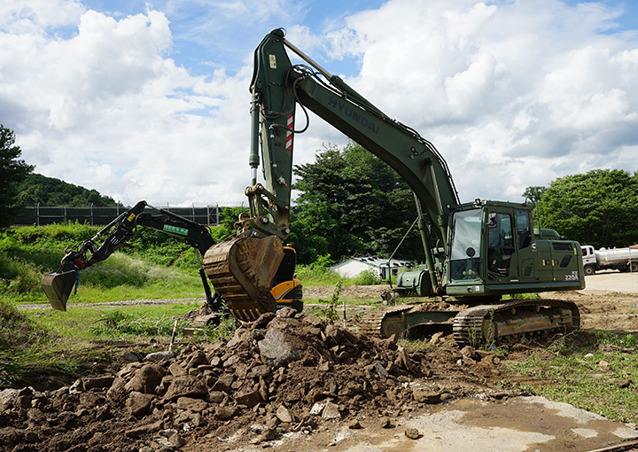 경기 가평군 일대에서 진행 중인 수해 복구 작업 2025.8.5 (ⓒ뉴스1, 무단 전재-재배포 금지)
