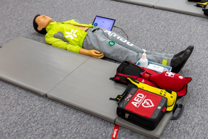 최신식 마네킹과 검수 시스템이 갖춰졌다