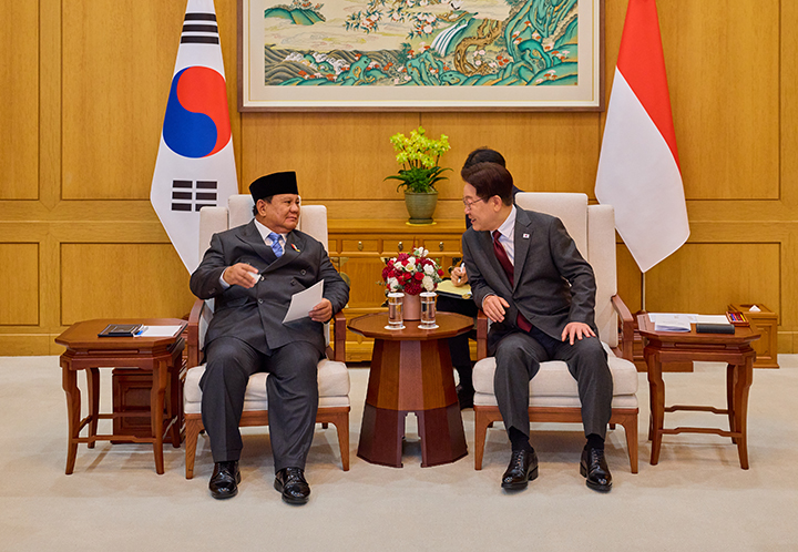 이재명 대통령과 프라보워 수비안토 인도네시아 대통령이 1일 청와대에서 소인수 회담을 하고 있다. 2026.4.1 (ⓒ뉴스1, 무단 전재-재배포 금지)