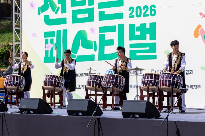 장애인들이 펼치는 멋진 공연이 이어졌다 (본인 촬영)