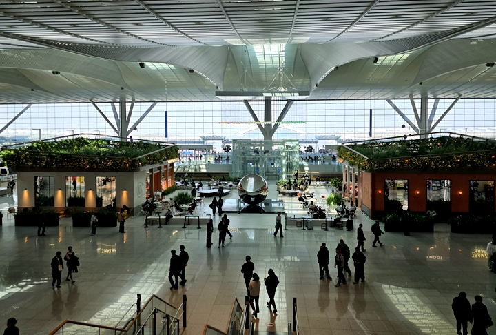 인천공항.  (본인 촬영).
