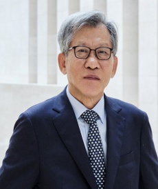 유홍준 국립중앙박물관 관장