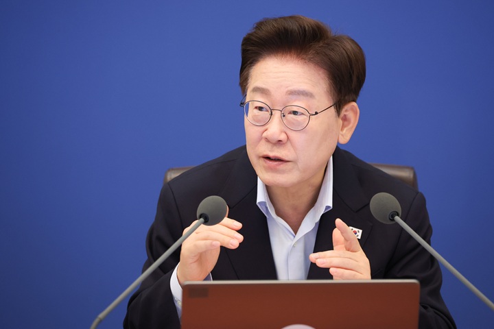 이재명 대통령이 21일 청와대에서 열린 국무회의에서 발언을 하고 있다. 2026.7.21(ⓒ뉴스1, 무단 전재-재배포 금지)
