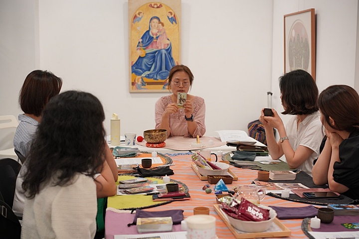 심야책방 강사: 김신영 타로마스터(본인촬영)