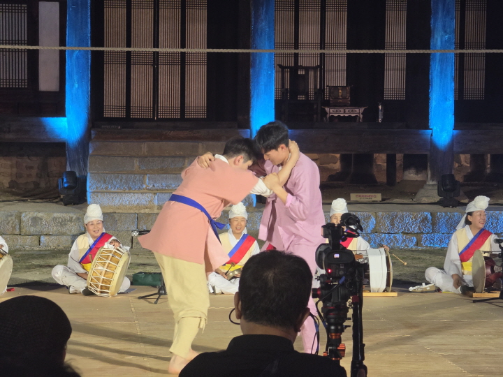 이번 충주 국가문화야행의 백미, 택견 공연(본인 촬영).