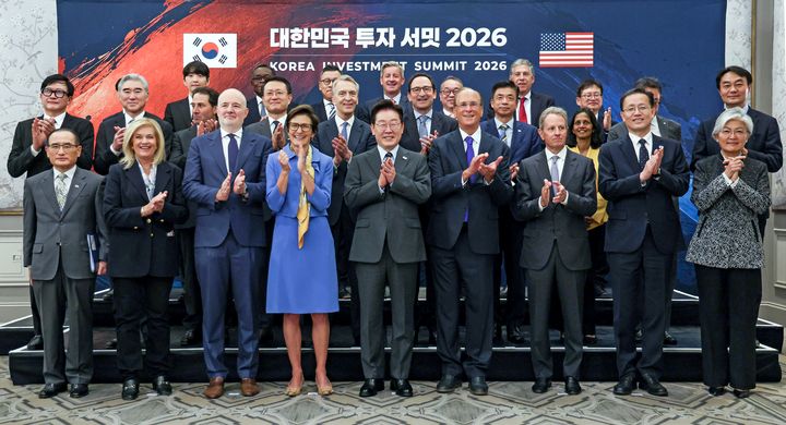 이 대통령 "대한민국 대도약에 투자"…글로벌 금융계에 적극 세일즈