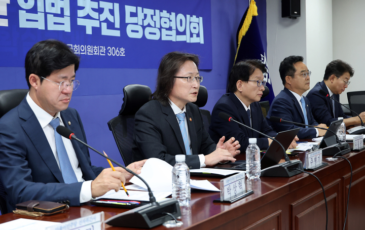 주병기 공정거래위원장이 28일 국회 의원회관에서 열린 반복담합 근절을 위한 입법 추진 당정협의회에서 발언하고 있다. 2026.9.28 (사진=저작권자(c) 연합뉴스, 무단 전재-재배포 금지)