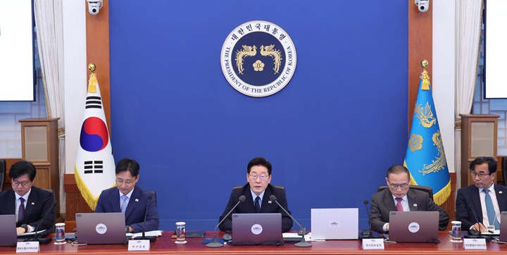 이재명 대통령이 15일 청와대에서 열린 수석보좌관회의에서 발언하고 있다. 2026.10.15(사진=저작권자(c) 연합뉴스, 무단 전재-재배포 금지)