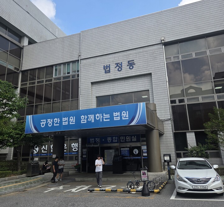 병원에서 모바일 신분증 사용 (본인촬영)