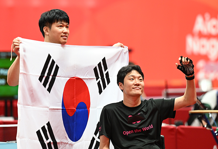 김현욱이 지난 20일 일본 아이치현 도요타시 스카이홀 도요타에서 열린 '제5회 아이치-나고야 아시안 패러게임' 남자 탁구 클래스 1 결승전에서 금메달을 확정한 후 기뻐하고 있다.(ⓒ뉴스1, 무단 전재-재배포 금지)