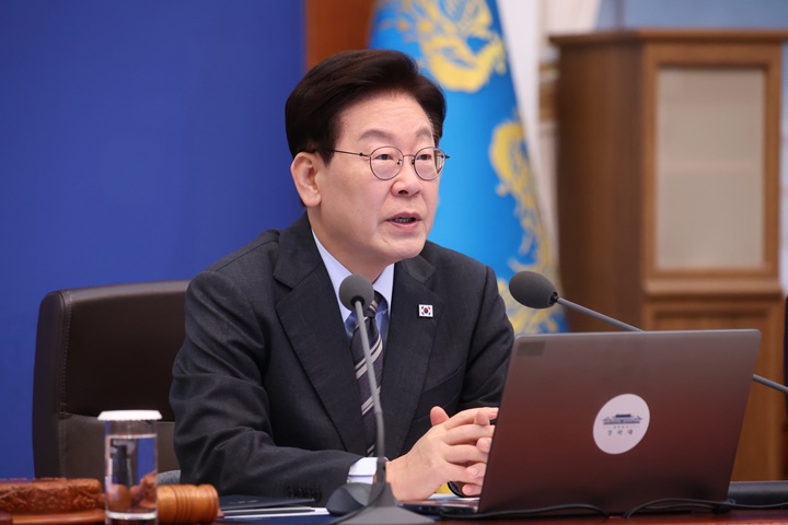 이재명 대통령이 27일 청와대에서 열린 국무회의에서 발언하고 있다. 2026.10.27(사진=저작권자(c) 연합뉴스, 무단 전재-재배포 금지)