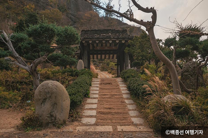 예림원 전망대로 가는 계단 - ⓒ백종선 여행기자