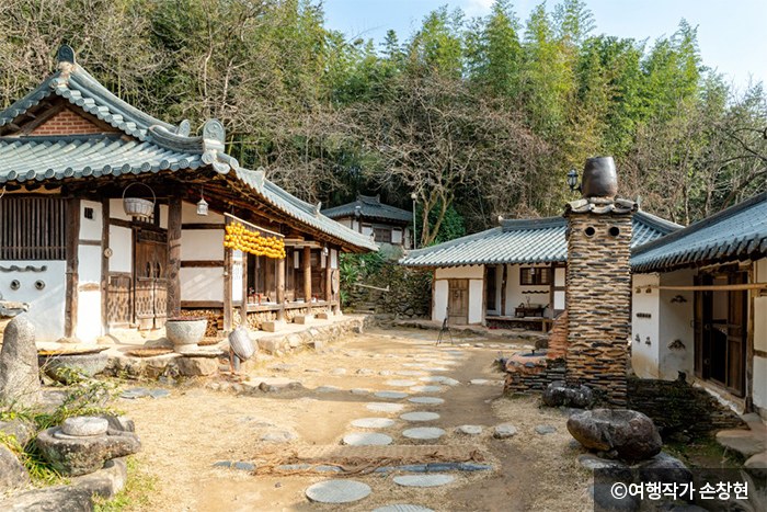 커피 및 음료를 주문할 수 있는 관리동 - ⓒ여행작가 손창현