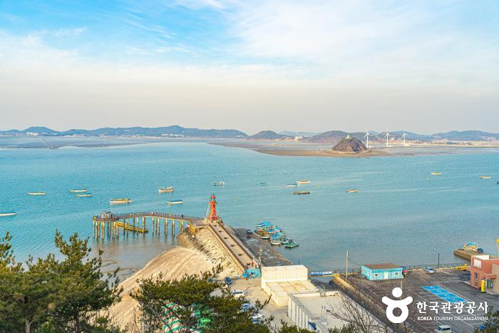 탑재산에서 내려다 본 제부도의 풍경 - ⓒ한국관광공사