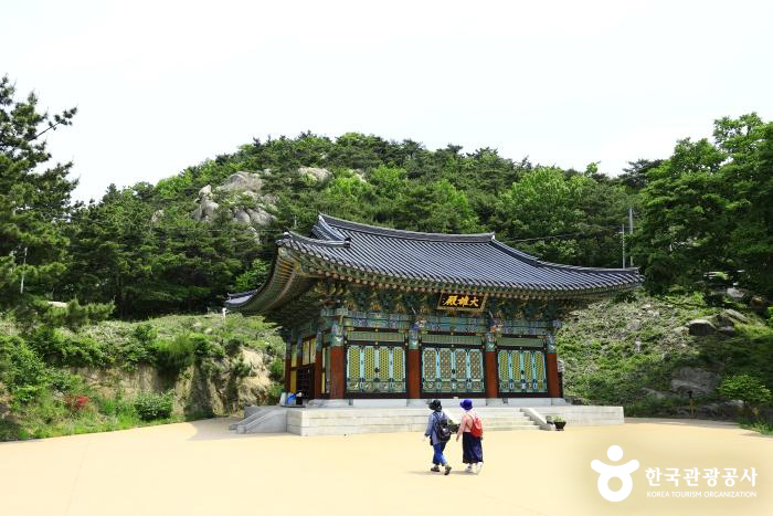 태을암 대웅전 전경 - ⓒ 한국관광공사
