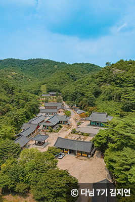 하늘에서 본 운주사 ⓒ 다님 7기 김지연