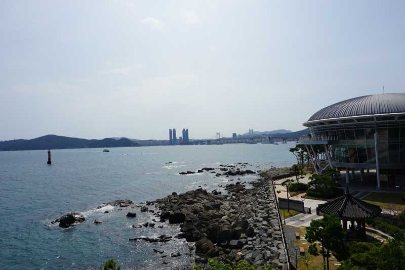 [‘오디’로 여행갈까] 4화. 동백섬 <부산> - 정책오디오 | 정책자료 | 대한민국 정책브리핑 [‘오디’로 여행갈까] 4화. 동백섬 <부산>