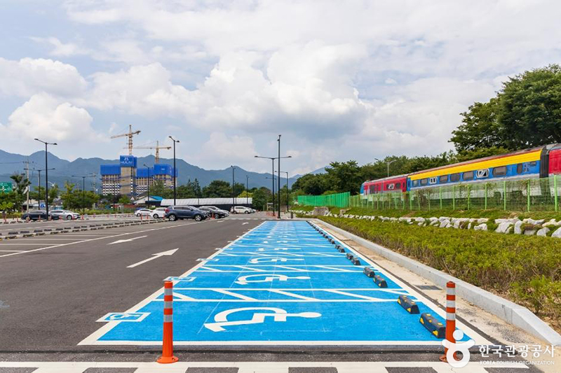 기차마을 주차장 ⓒ 한국관광공사